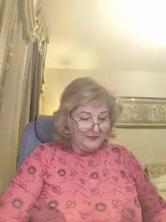 KarinkaSweet Live Sex December 17, 2025