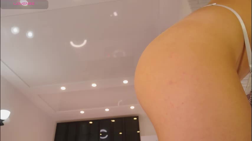 kellyisclose Live Sex December 12, 2025