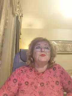 KarinkaSweet Live Sex December 17, 2025
