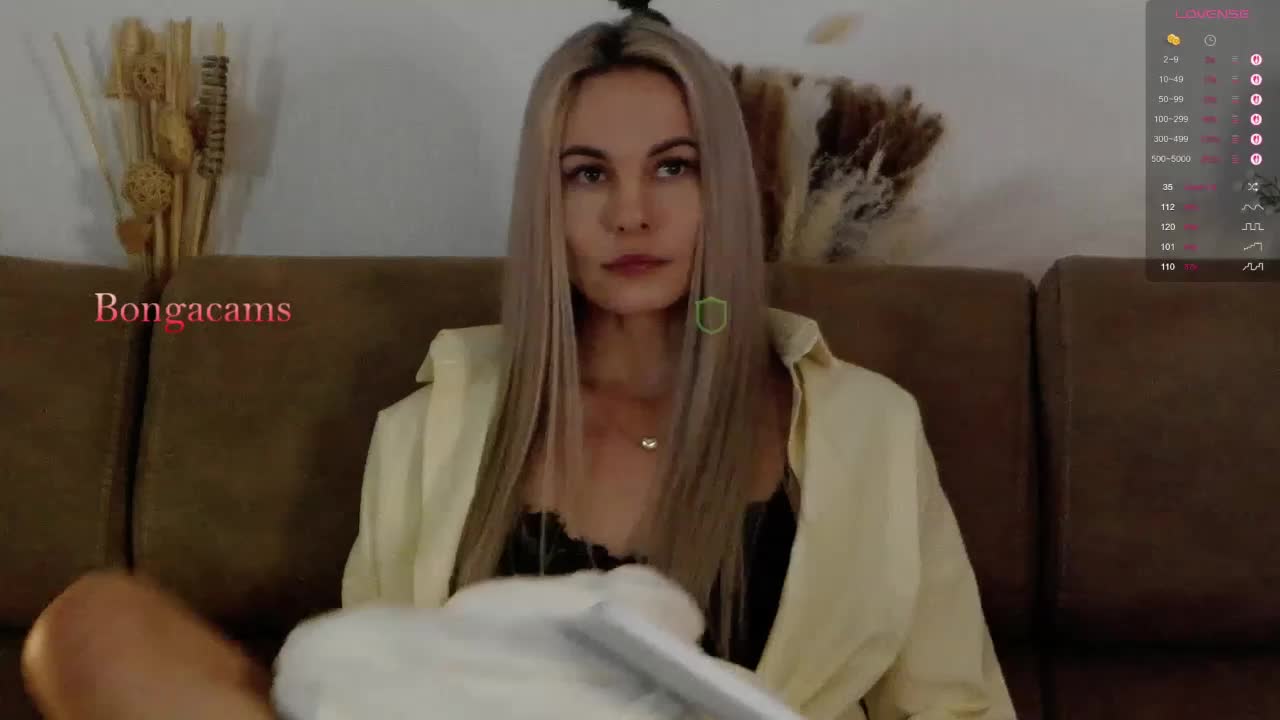 Kocmoc_Katerina Live Sex December 14, 2025