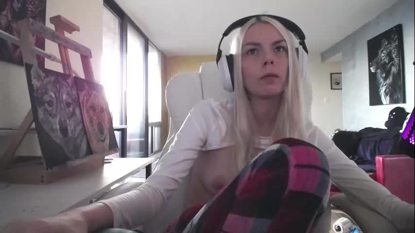 tinykylie Live Sex December 13, 2025