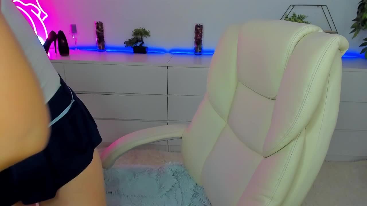 SofiiDarling Live Sex December 15, 2025