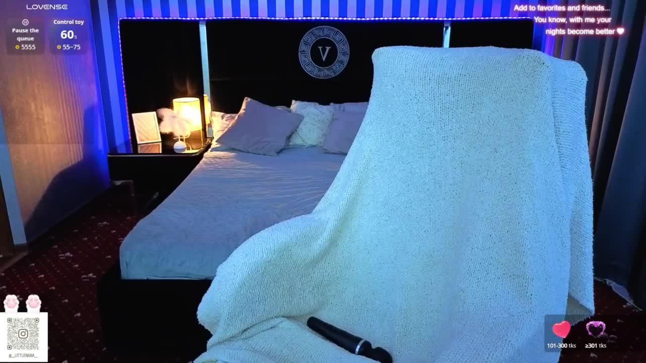 ClumsyNana Live Sex December 13, 2025