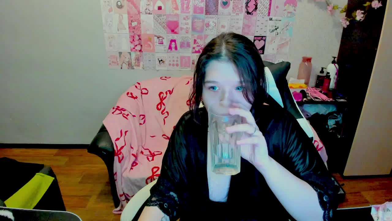 Acid-Kate Live Sex December 14, 2025