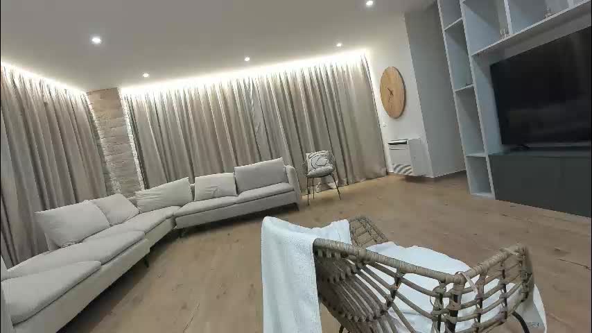 ehotlovea Live Sex December 14, 2025