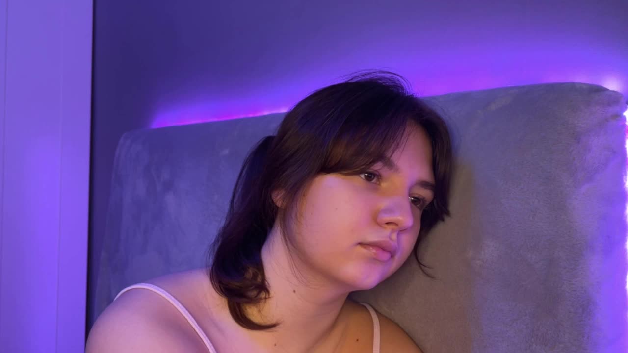 AlisaRichGold Live Sex December 13, 2025