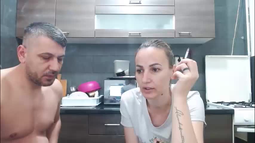 no_limit_coupl3 Live Sex December 17, 2025