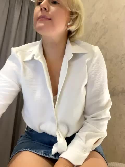 CozySandra Live Sex December 13, 2025