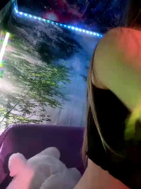 -Summer- Live Sex December 17, 2025