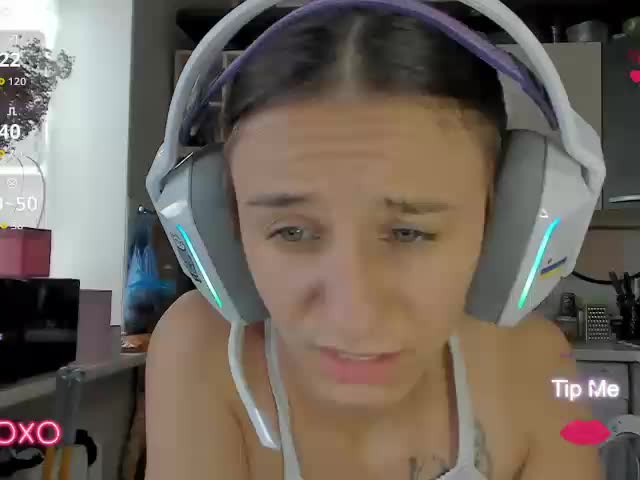 KikNika Live Sex December 13, 2025