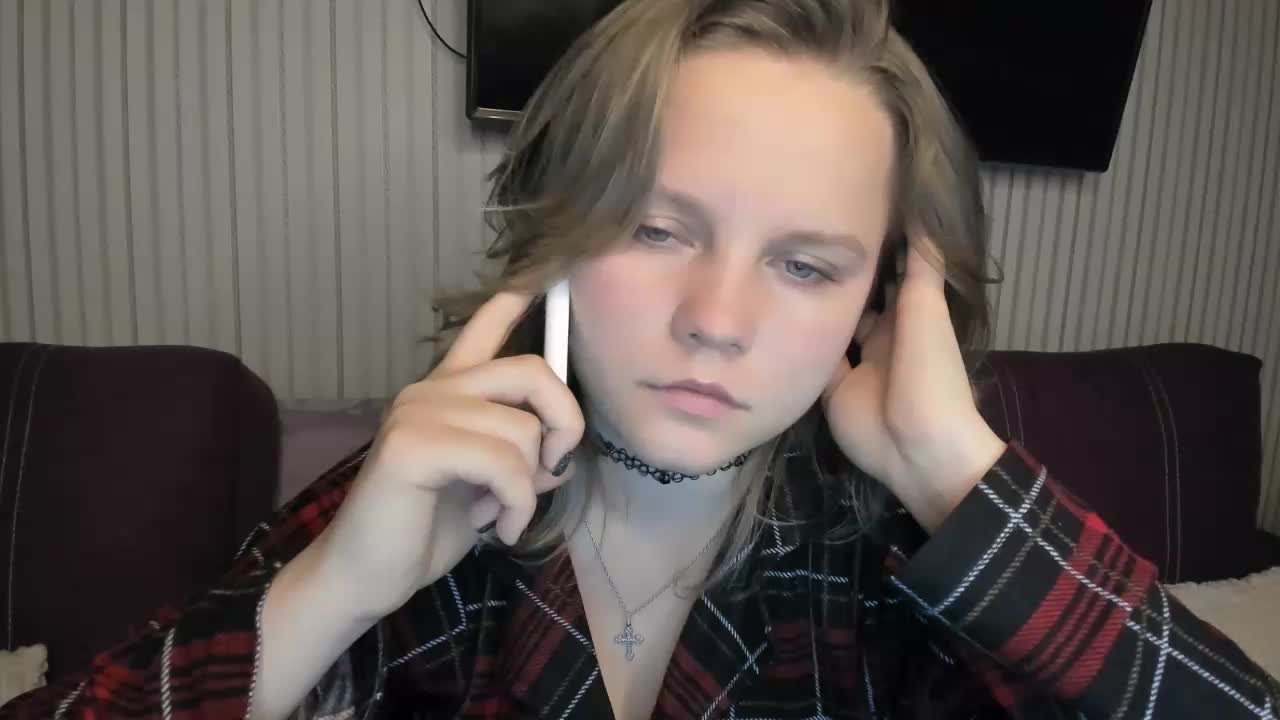 milalapka Live Sex December 17, 2025