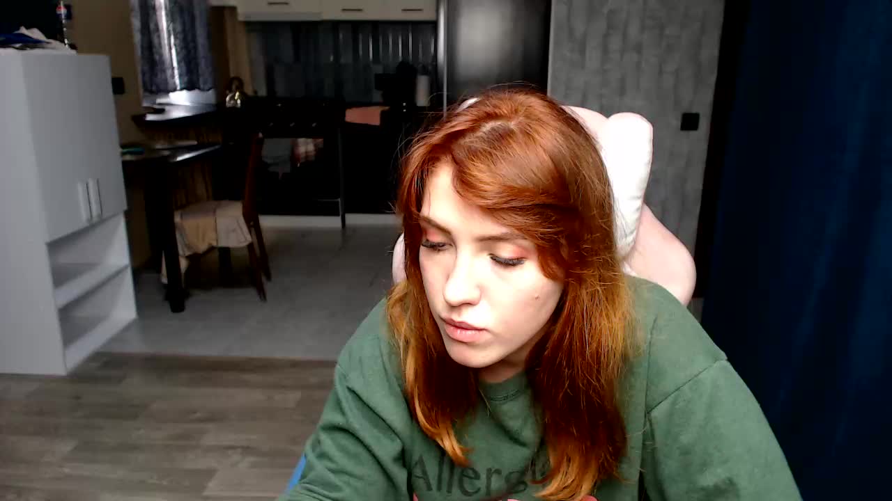 Regimasmile Live Sex December 14, 2025