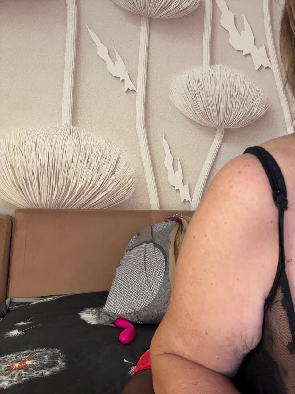 anyuta1212 Live Sex December 17, 2025