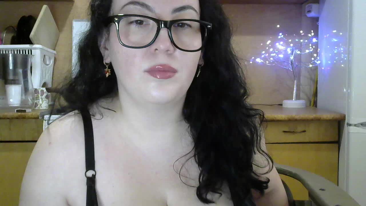 tatianamedi Live Sex December 13, 2025