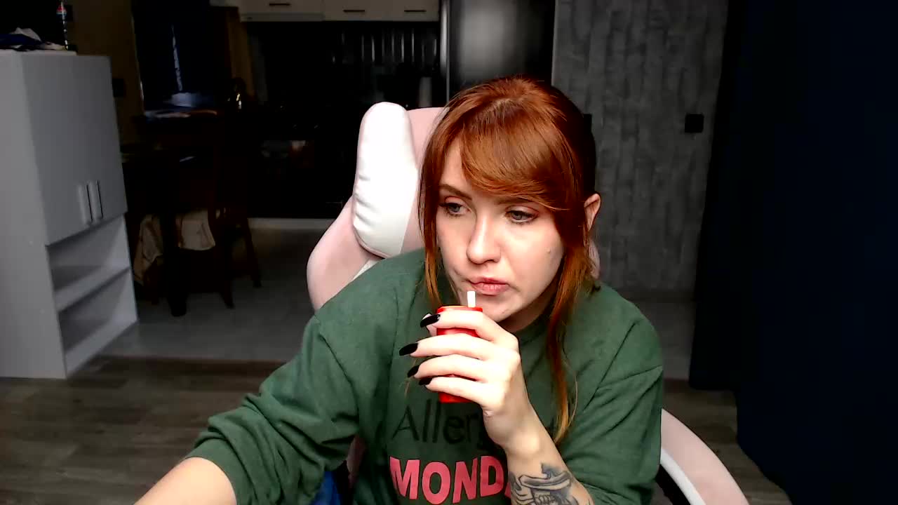 Regimasmile Live Sex December 14, 2025