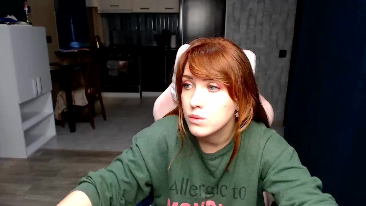 Regimasmile Live Sex December 14, 2025