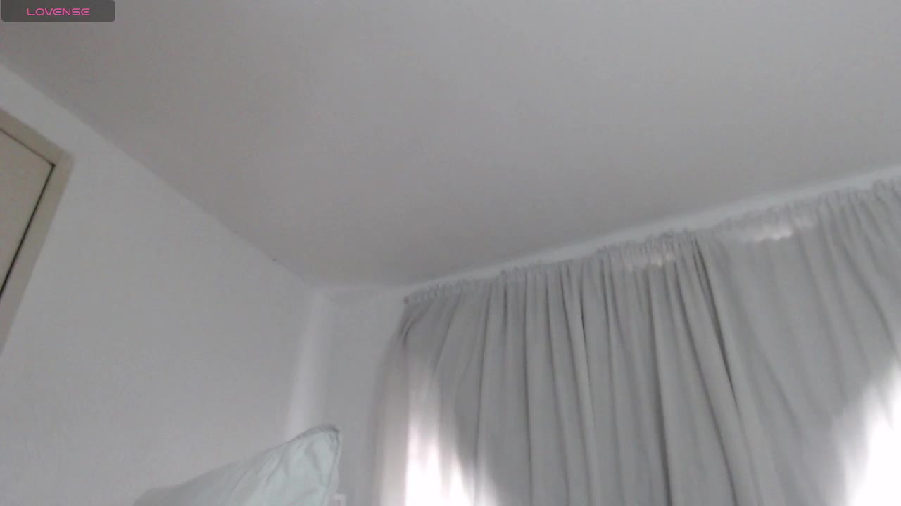 naturalmoommy Live Sex December 14, 2025