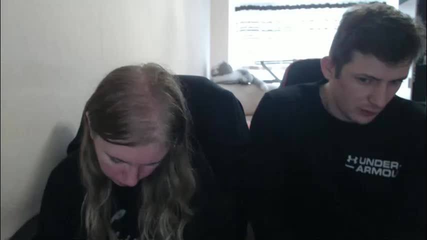 jenisandpeter Live Sex December 19, 2025