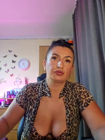 Hotangel75 Live Sex December 17, 2025