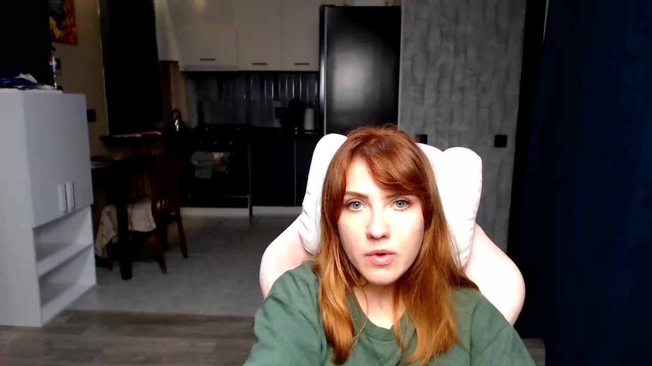 Regimasmile Live Sex December 14, 2025