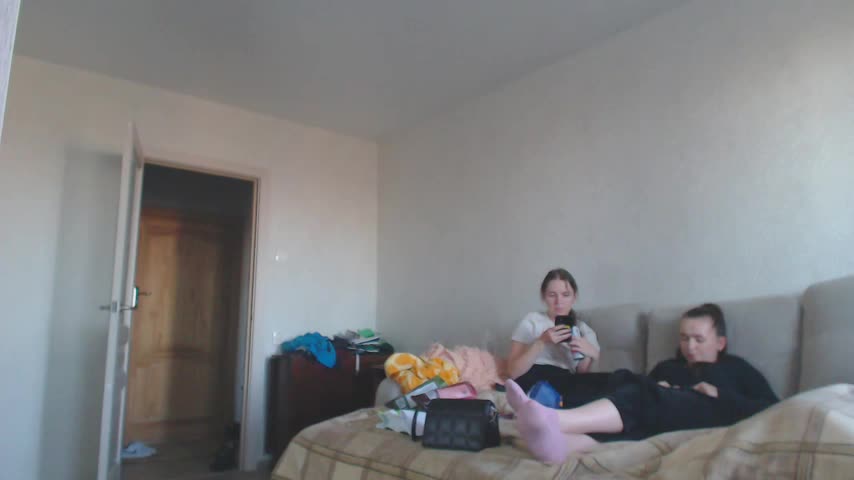 Sweet_mila_eva_ Live Sex December 13, 2025