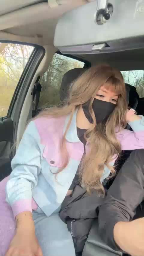 Sun-Moon Live Sex December 13, 2025