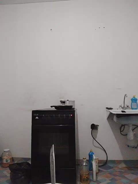 Xo4y-SeXa Live Sex December 18, 2025