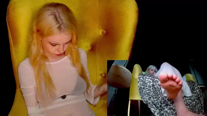 missslola Live Sex December 13, 2025