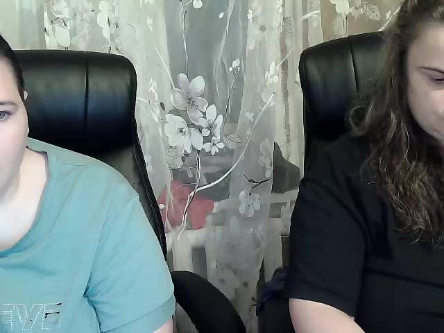 HollyXEva Live Sex October 8, 2025