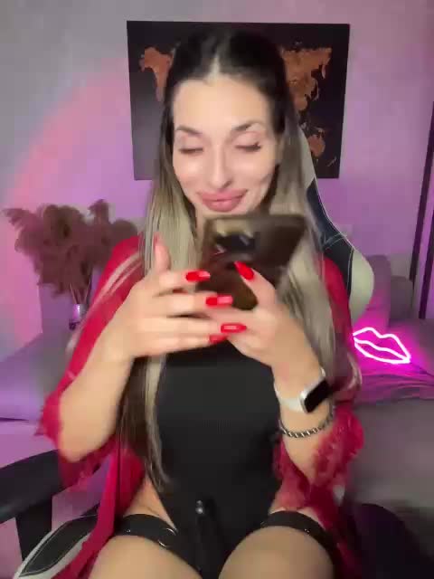 MILENA_VAGINOVNA Live Sex December 18, 2025