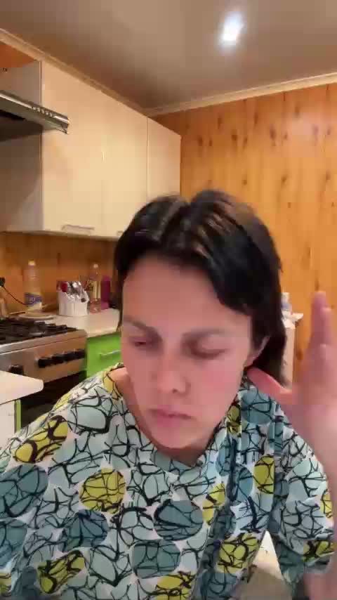 vik77777A Live Sex December 13, 2025