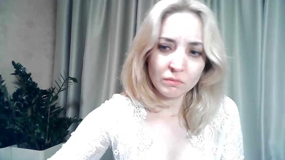 mariska-kiska Live Sex December 14, 2025