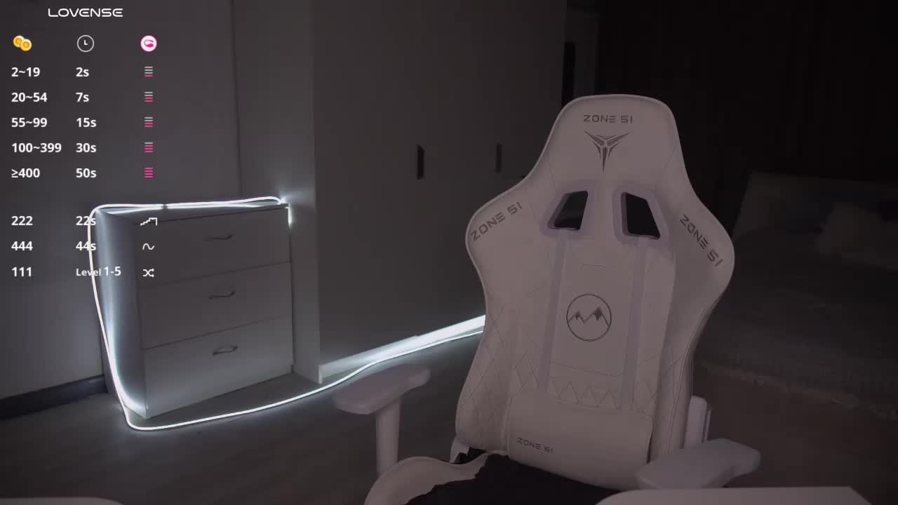 Evelina_fox Live Sex December 19, 2025