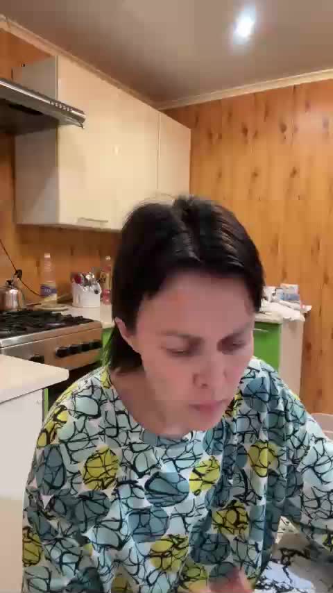 vik77777A Live Sex December 13, 2025