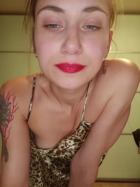 MilkyGirl Live Sex December 13, 2025