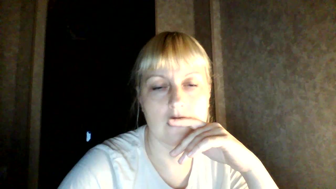 krisss2016 Live Sex December 15, 2025