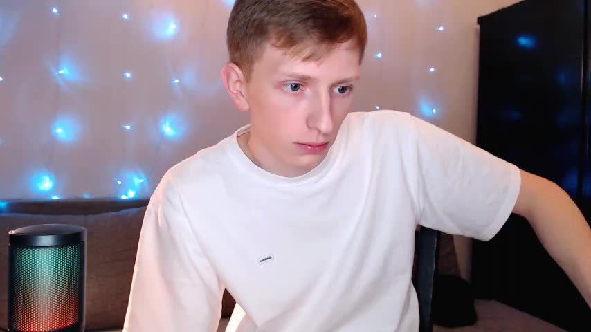 juliaanddima Live Sex December 17, 2025