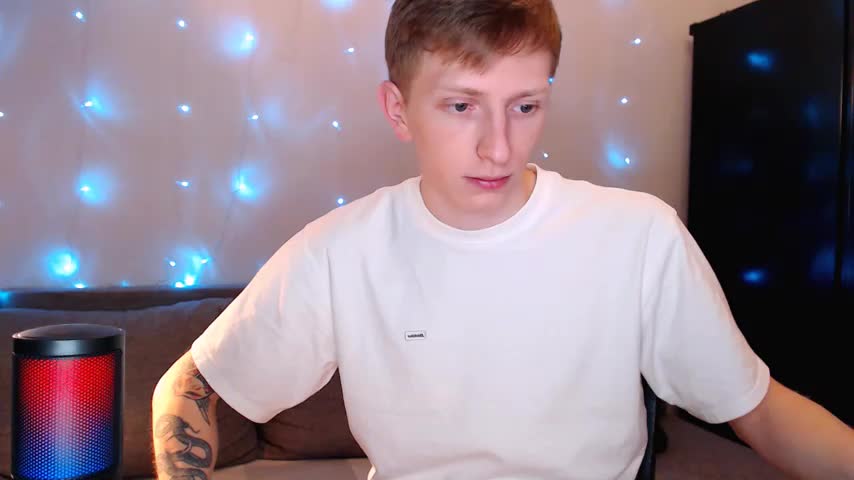 juliaanddima Live Sex December 17, 2025