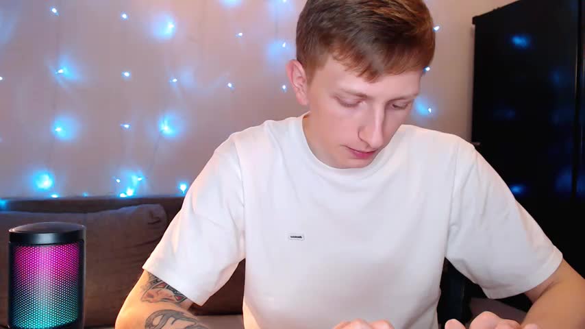 juliaanddima Live Sex December 17, 2025