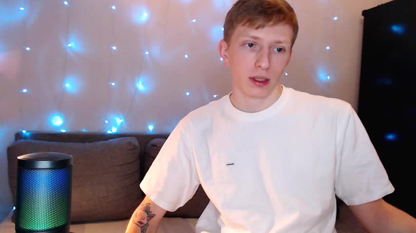 juliaanddima Live Sex December 17, 2025