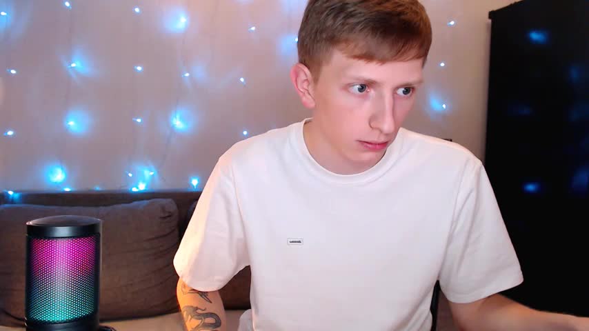 juliaanddima Live Sex December 17, 2025