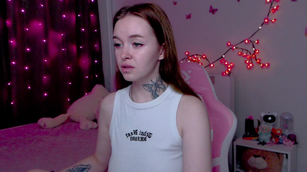 NaughtyMable Live Sex December 14, 2025