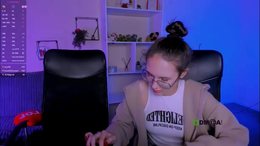 mona_cloud Live Sex December 18, 2025