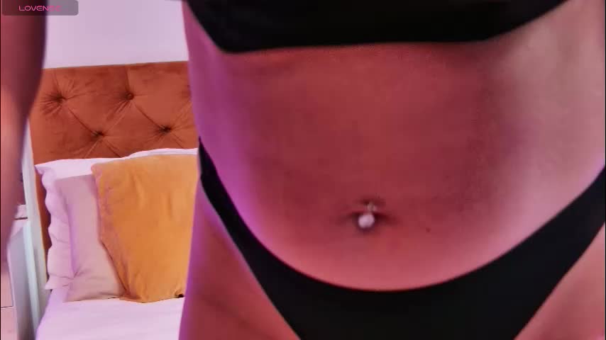 emilycolle_ Live Sex December 17, 2025