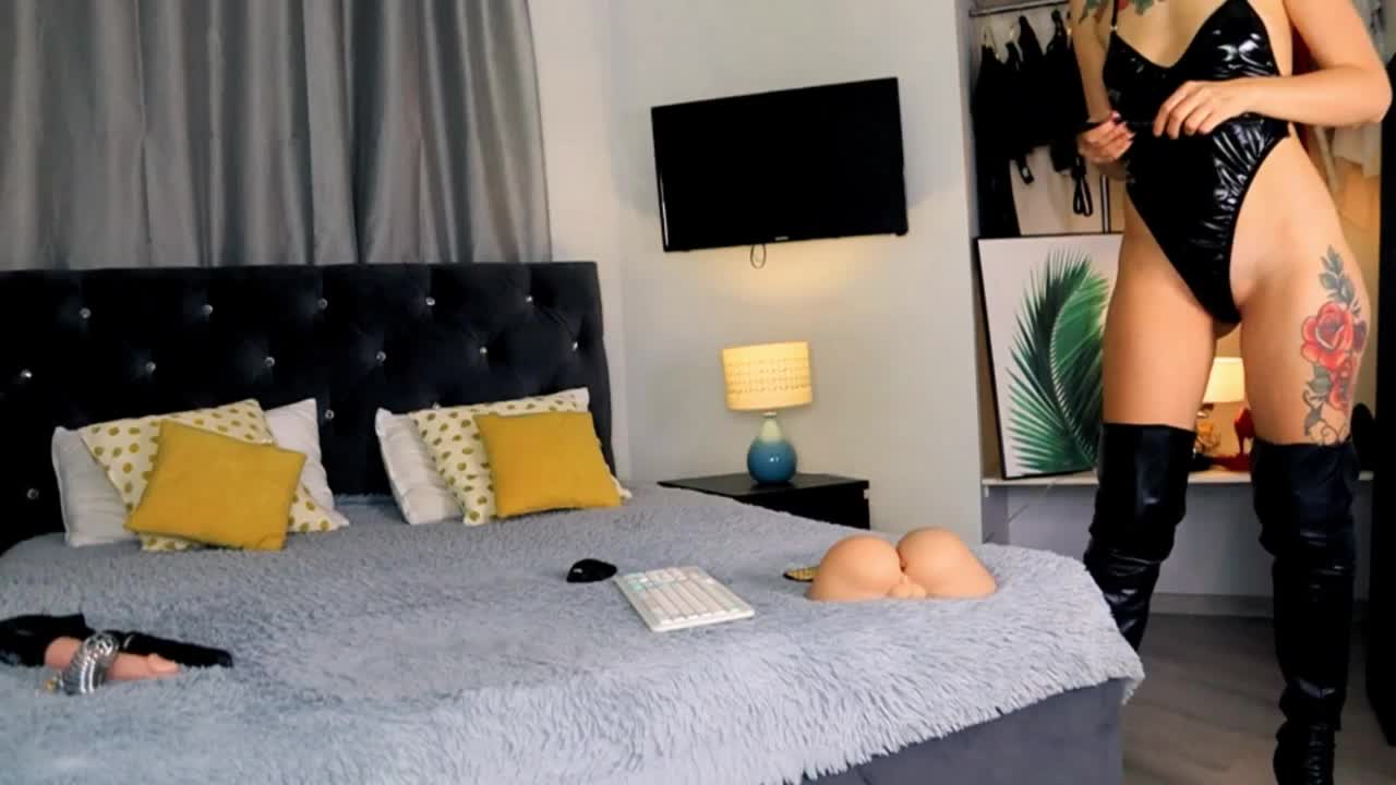 InvitingTina Live Sex December 13, 2025