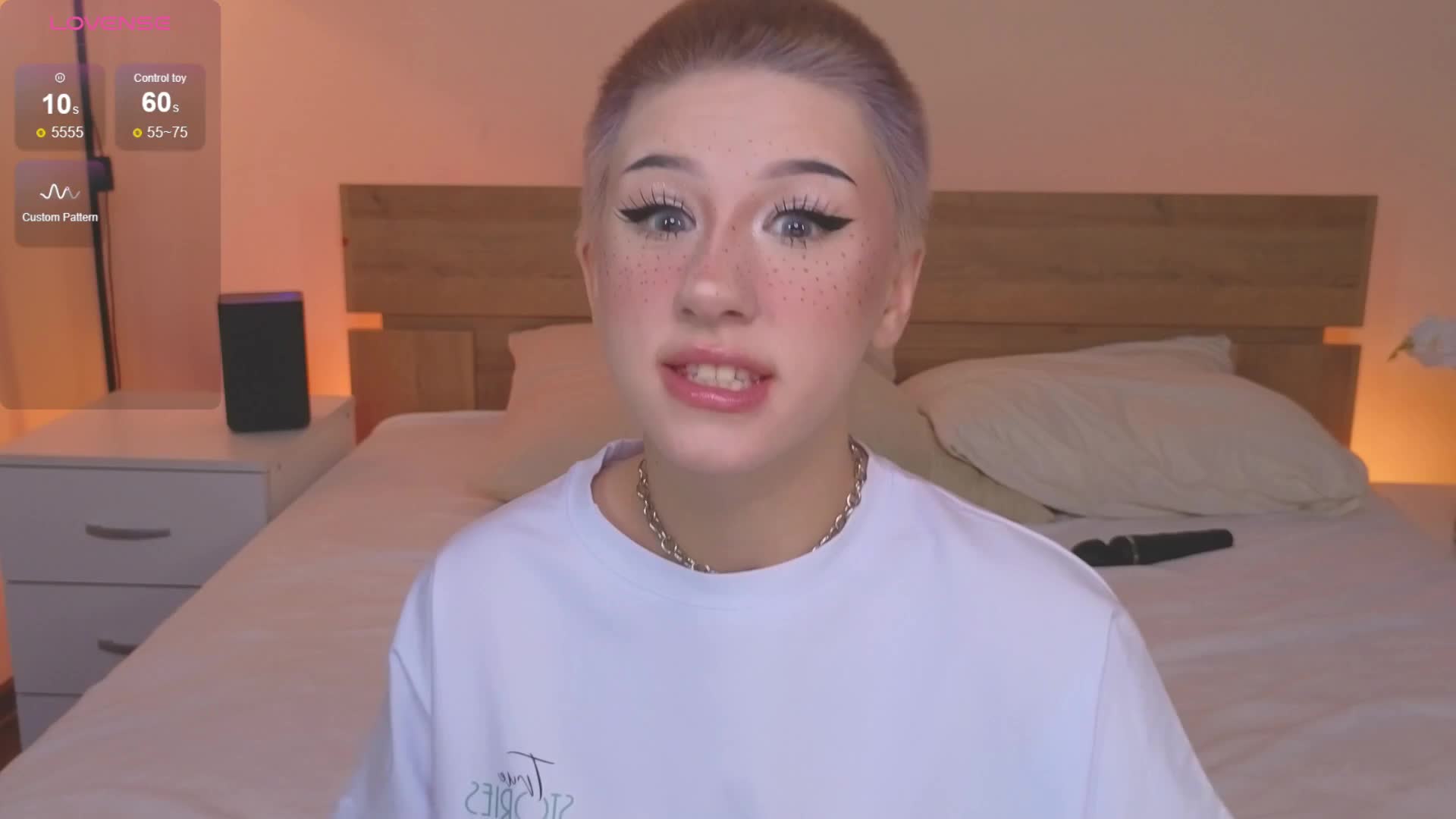 Necucubi Live Sex December 18, 2025