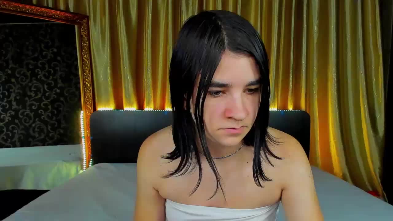 Polly-Love Live Sex December 17, 2025