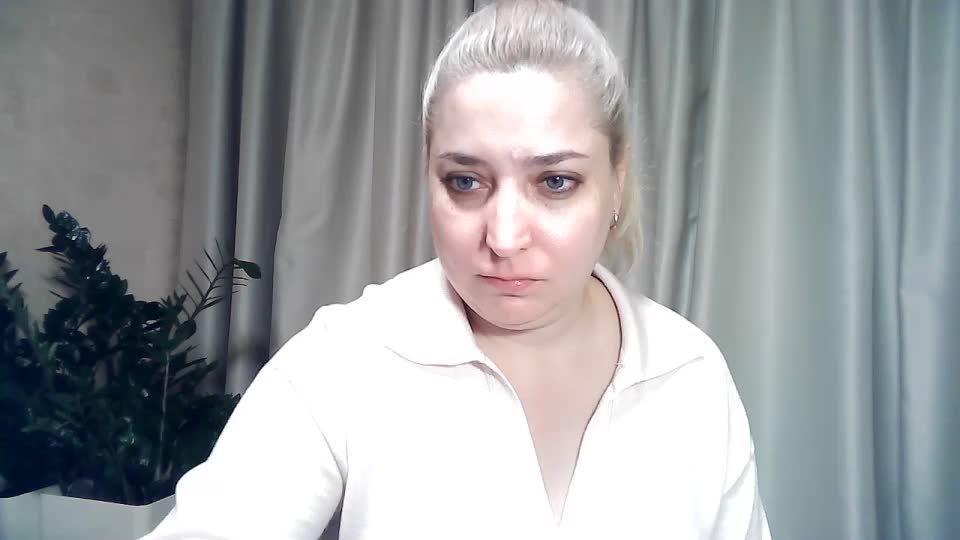 KickaIricka Live Sex December 13, 2025