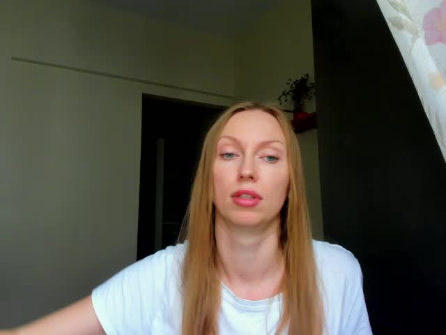EvaXlove69 Live Sex December 17, 2025