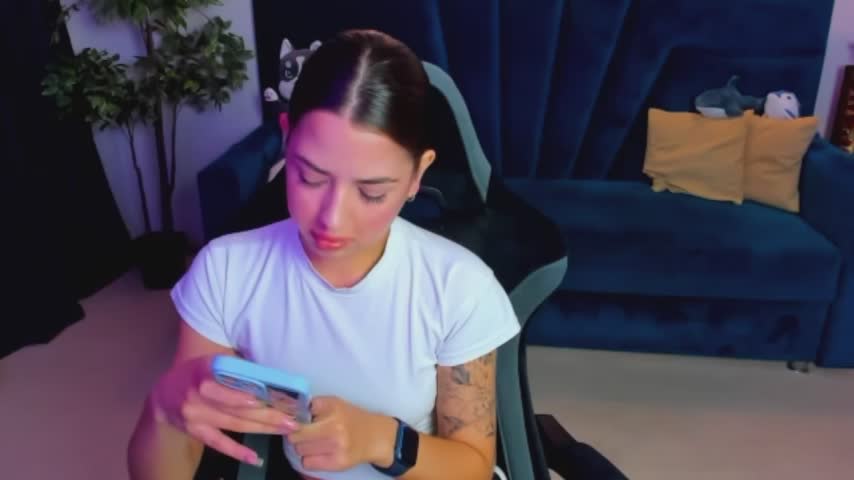 CharleneWoods Live Sex December 13, 2025